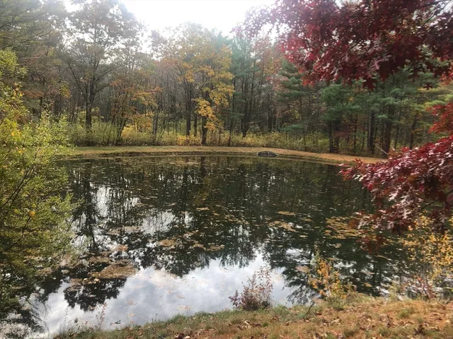 $719,000 | 6 Greystone Drive, Unit 6, Middleton, MA 01949