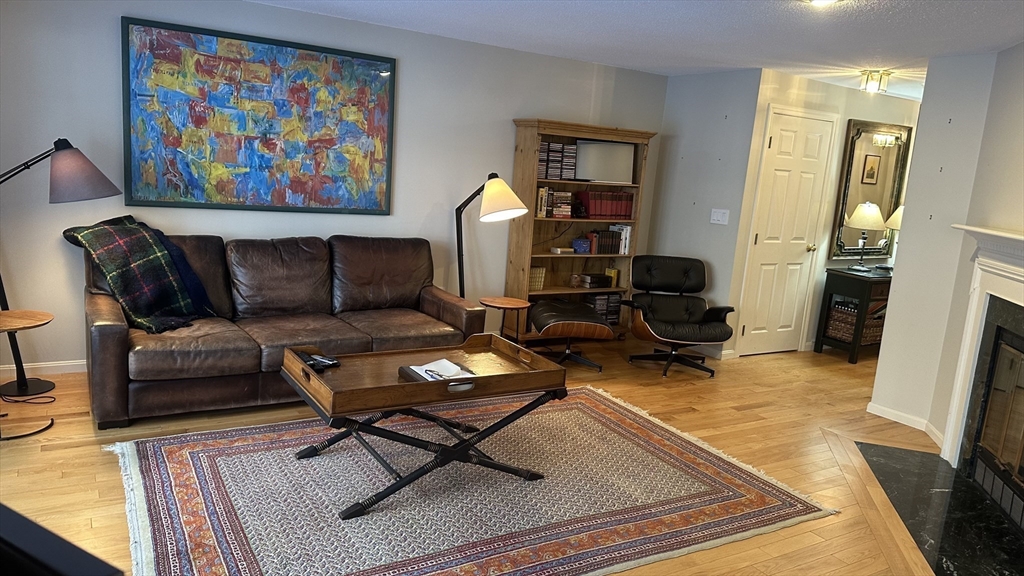 6 Greystone Drive, Unit 6 Middleton, MA 01949 - Photo 4 of 40