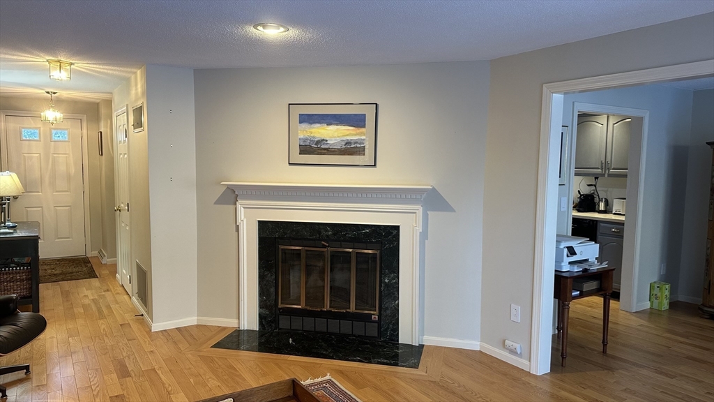 6 Greystone Drive, Unit 6 Middleton, MA 01949 - Photo 5 of 40