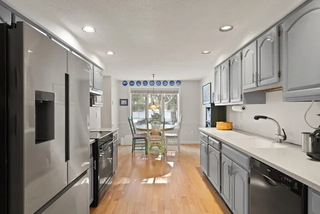 $719,000 | 6 Greystone Drive, Unit 6, Middleton, MA 01949