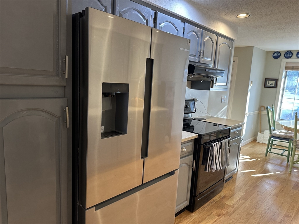 6 Greystone Drive, Unit 6 Middleton, MA 01949 - Photo 10 of 40