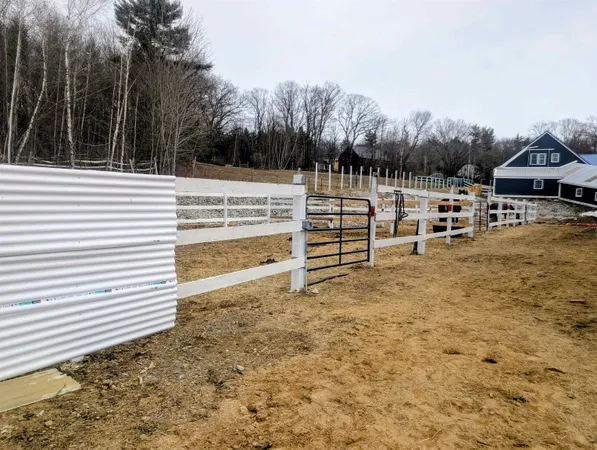 $2,500,000 | 40 Dunbarton Center Road, Bow, NH 03304