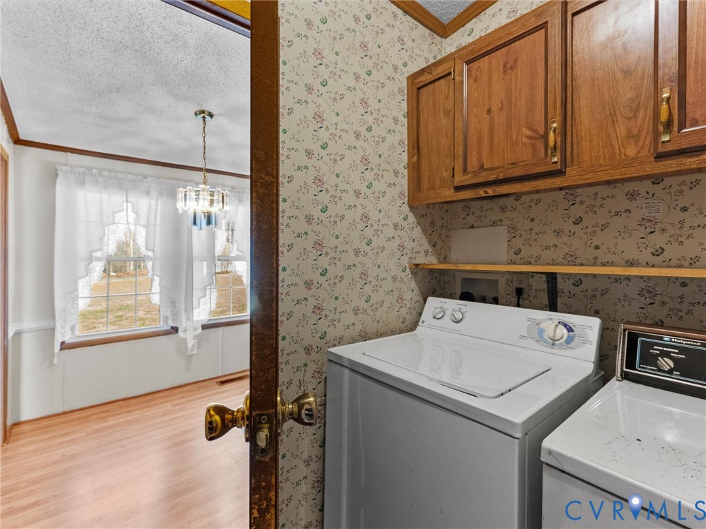 1349 Whispering Road Dillwyn, VA 23936 - Photo 21 of 51