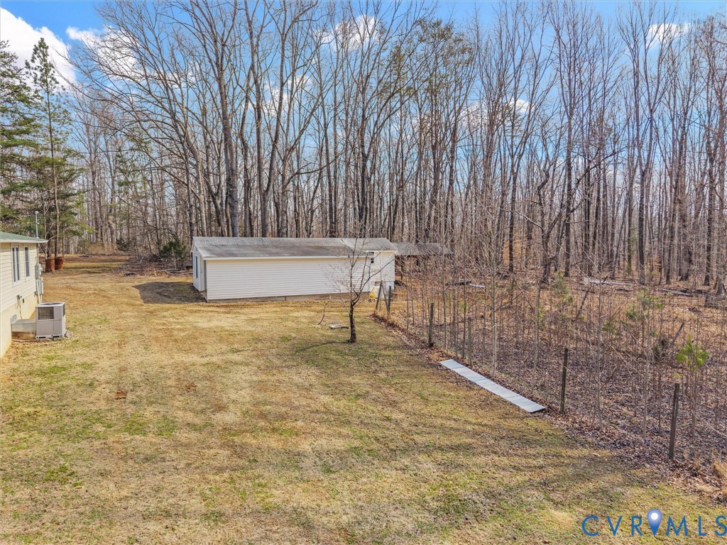1349 Whispering Road Dillwyn, VA 23936 - Photo 41 of 51