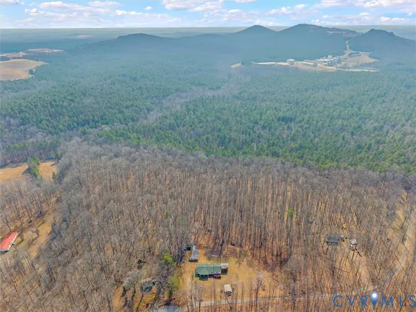 $280,000 | 1349 Whispering Road, Dillwyn, VA 23936