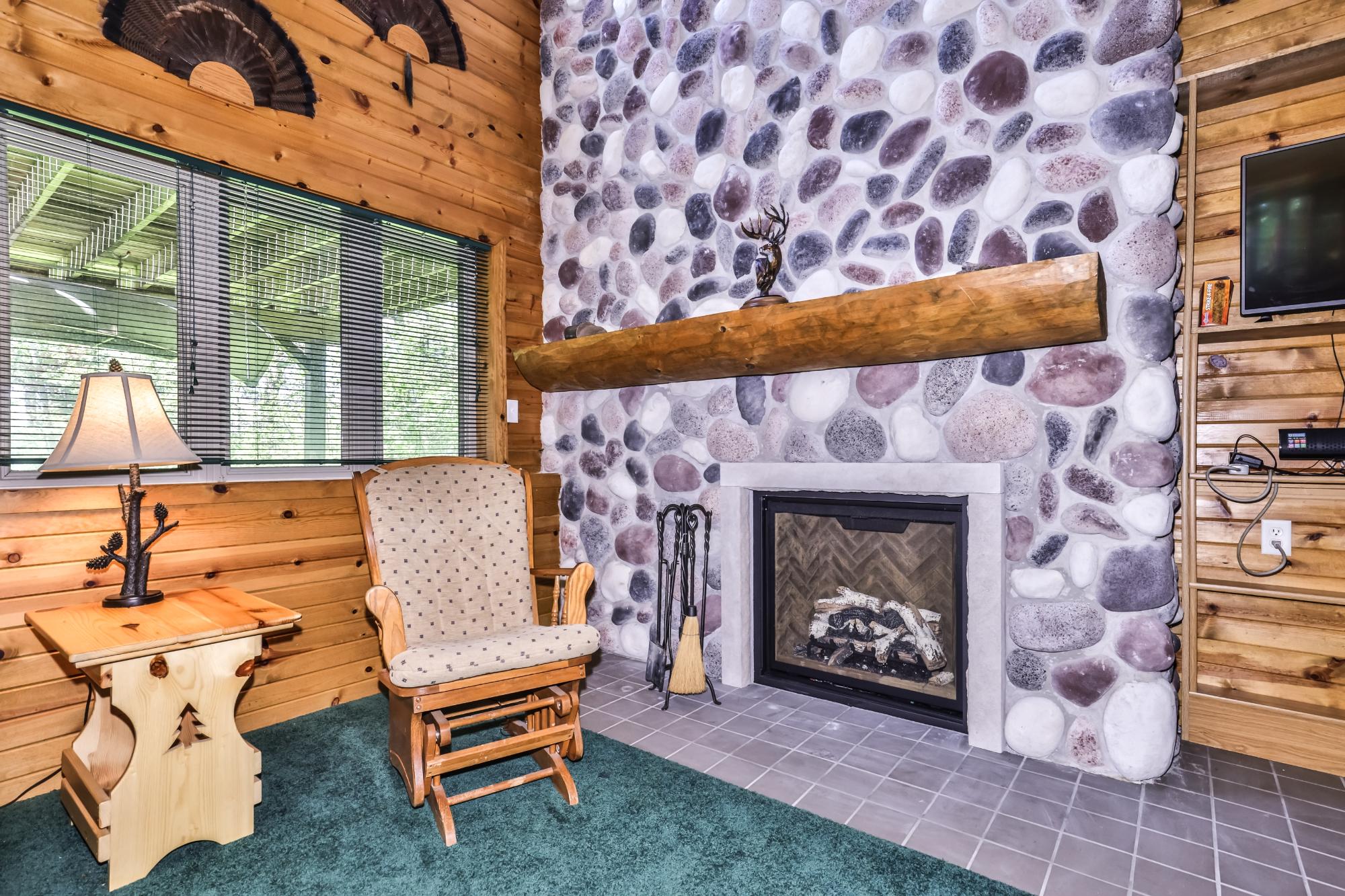7871 South Foster Road Hurley, WI 54534 - Photo 5 of 31 Gallery Image 5