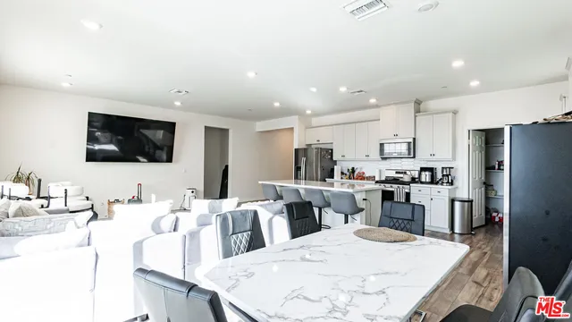 $579,000 | 22849 Salvation Way, Wildomar, CA 92595