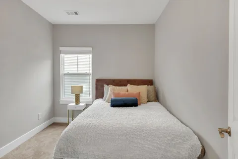 $522,222 | 204 Stonecrest Drive, Nashville, TN 37209