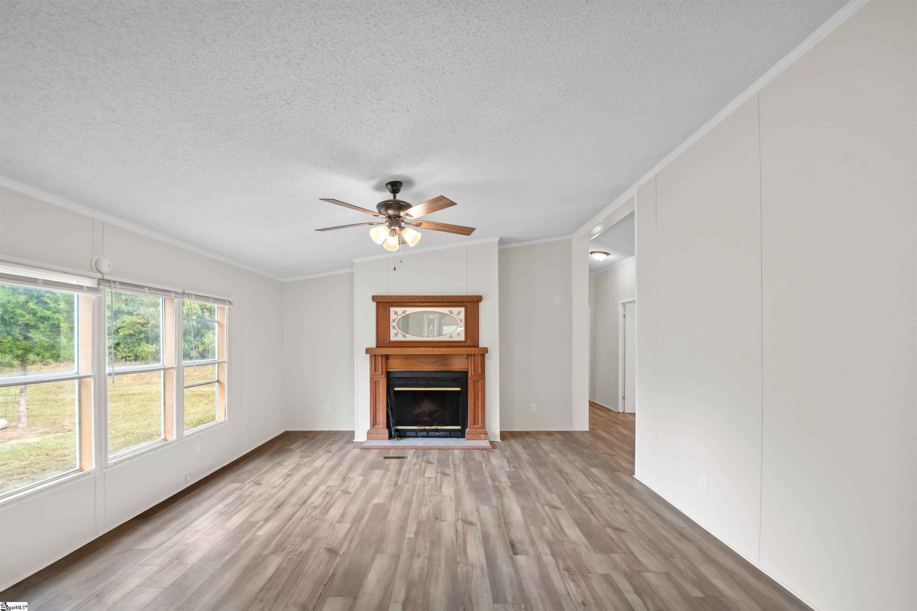 296 Fish Camp Road Easley, SC 29642 - Photo 11 of 36