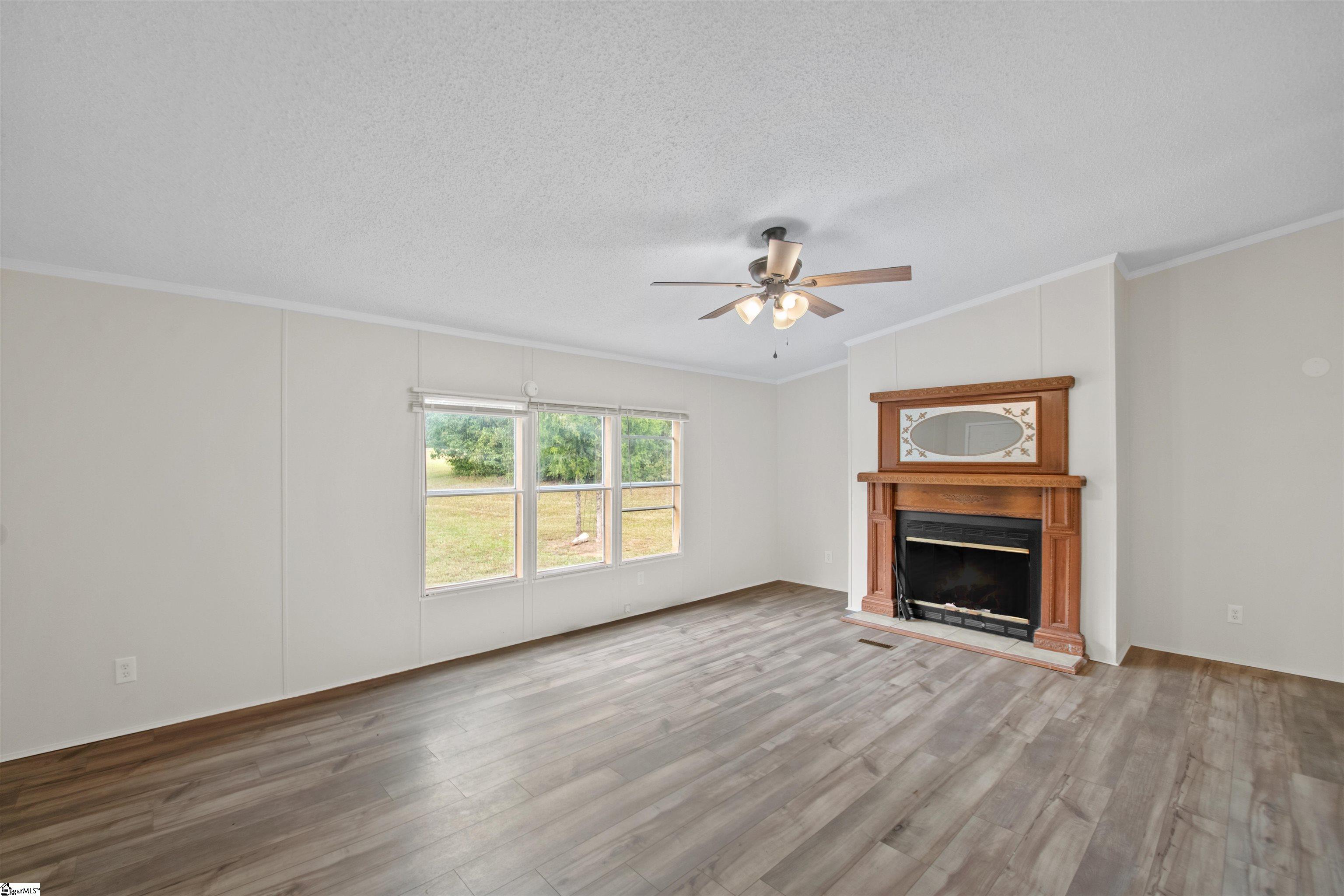 296 Fish Camp Road Easley, SC 29642 - Photo 12 of 36