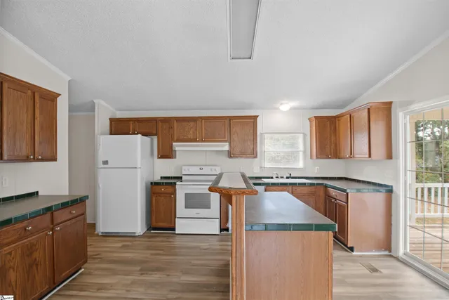 $2,200 | 296 Fish Camp Road, Easley, SC 29642