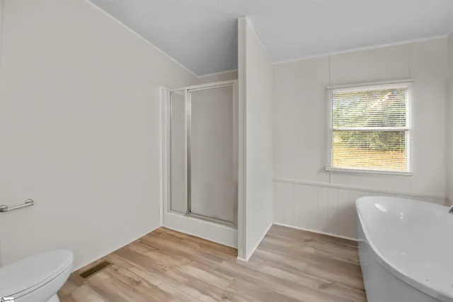 $2,200 | 296 Fish Camp Road, Easley, SC 29642