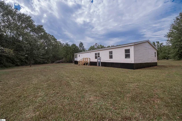 $2,200 | 296 Fish Camp Road, Easley, SC 29642