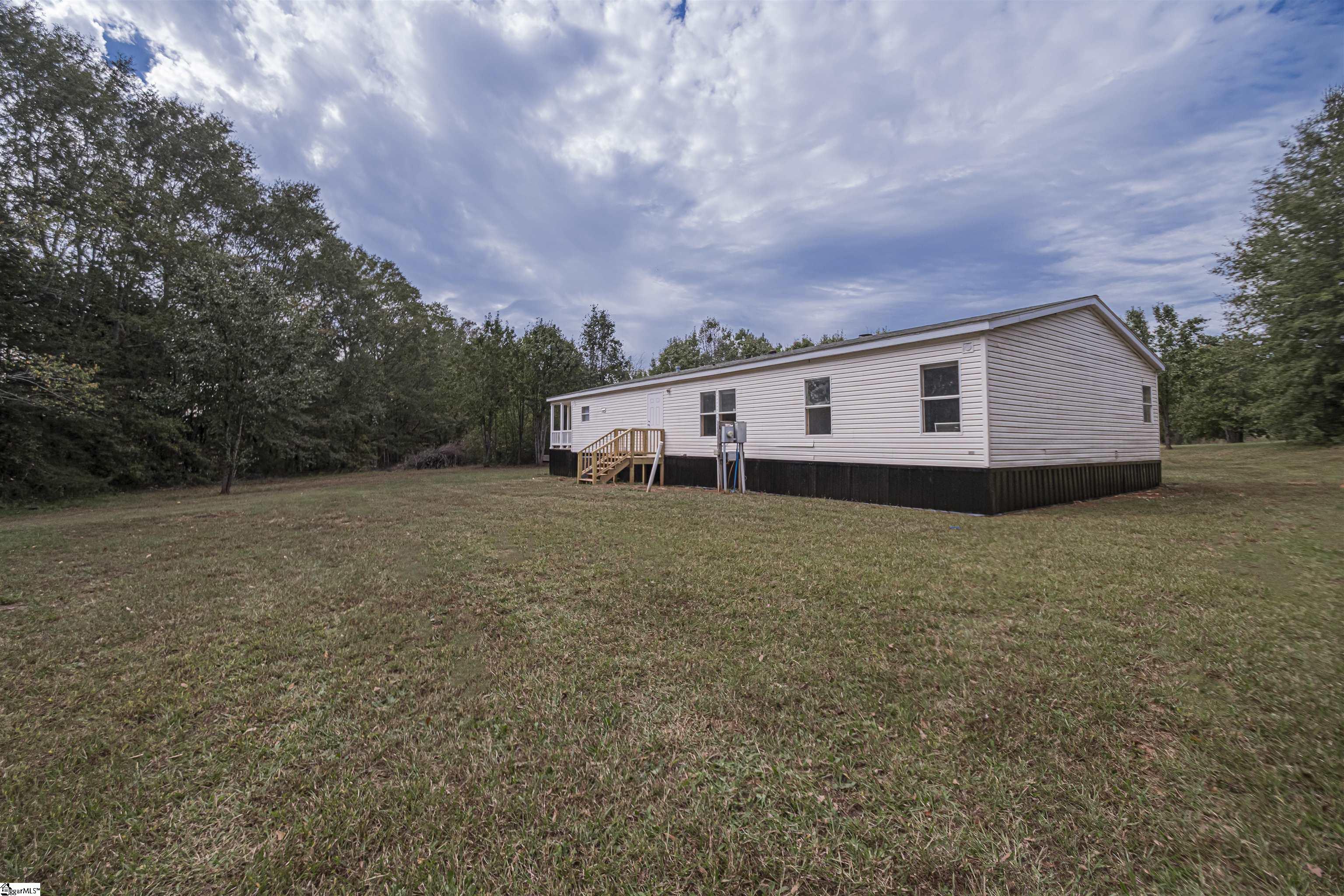 296 Fish Camp Road Easley, SC 29642 - Photo 8 of 36
