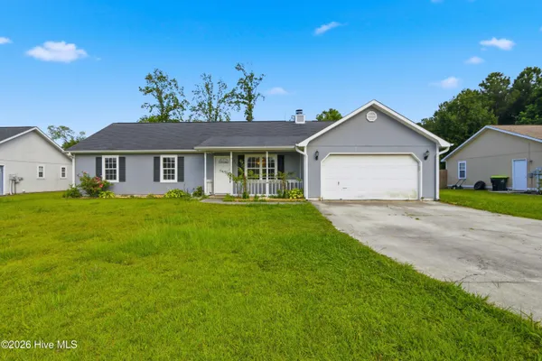 $259,999 | 115 Daphne Drive, Hubert, NC 28539