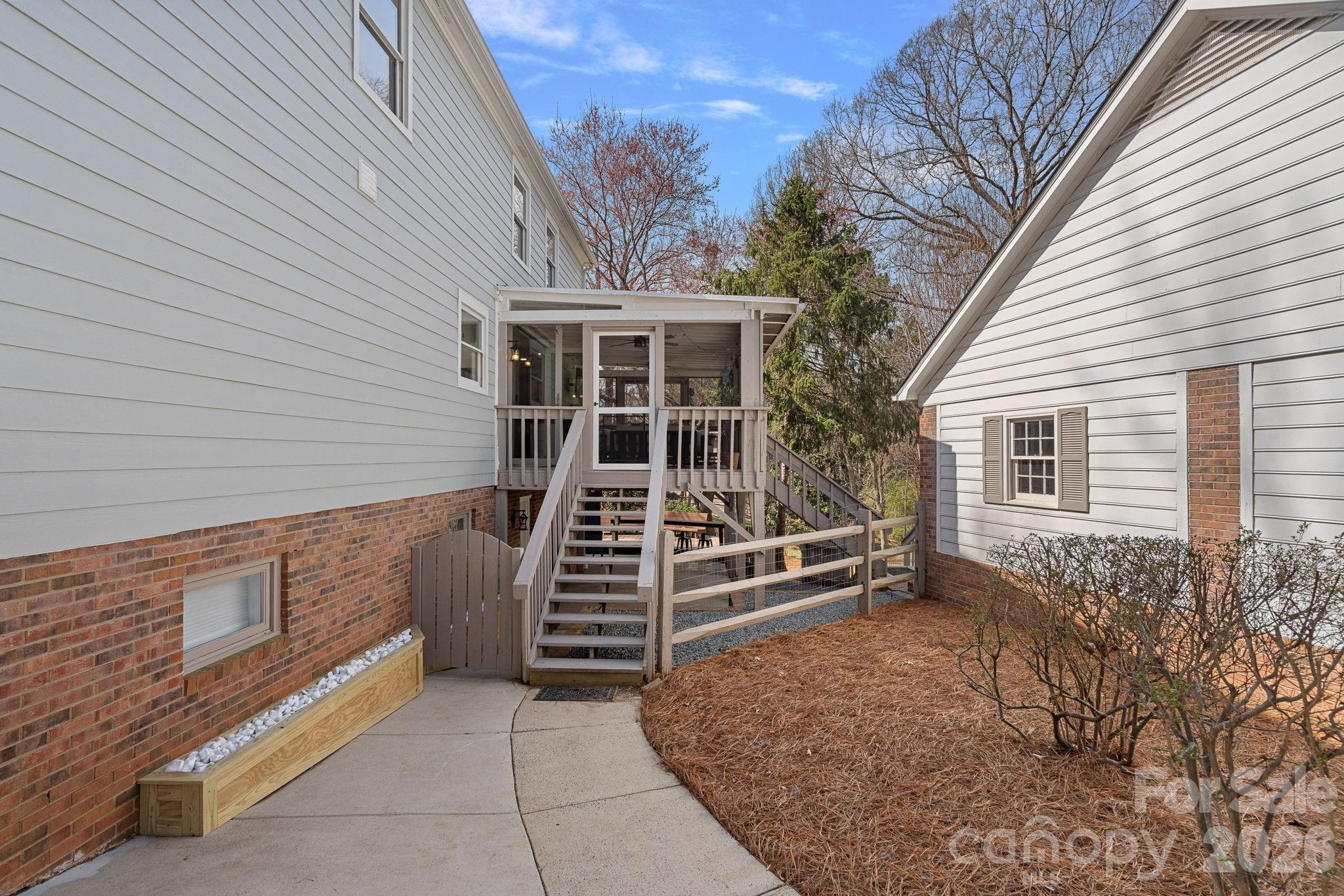 2804 Houston Branch Road Charlotte, NC 28270 - Photo 35 of 46 Gallery Image 35