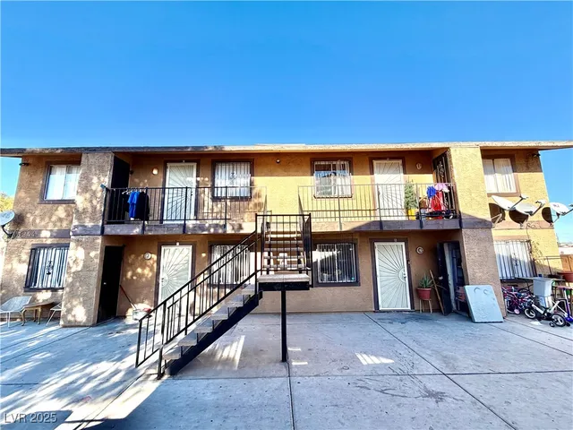 $715,000 | 3244 Figler Court, North Las Vegas, NV 89030