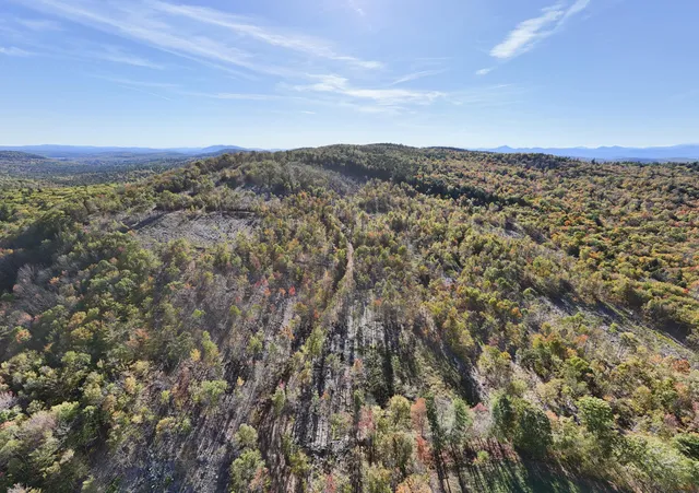 $375,000 | 1 Beech Hill Road, Waterford, ME 04088