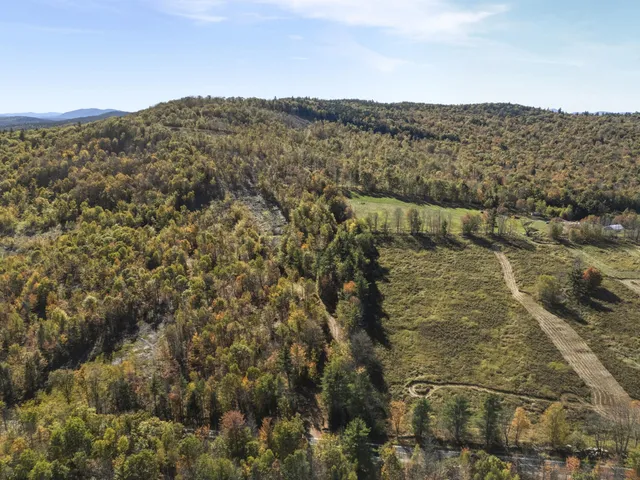 $375,000 | 1 Beech Hill Road, Waterford, ME 04088