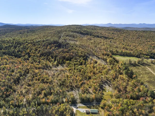 $375,000 | 1 Beech Hill Road, Waterford, ME 04088