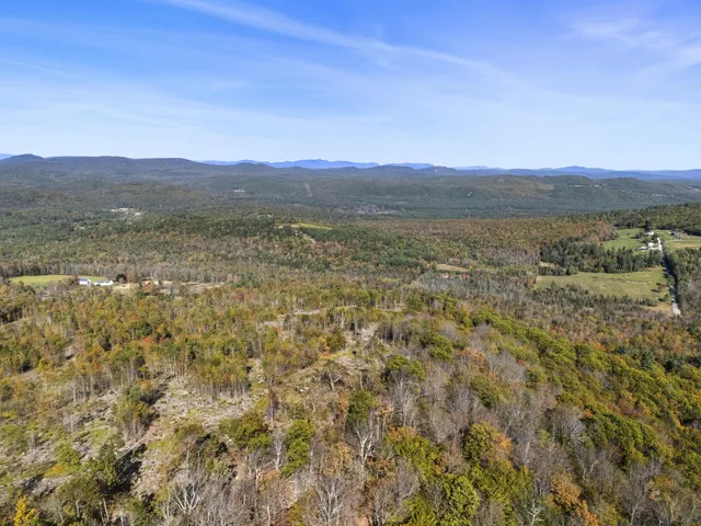 $375,000 | 1 Beech Hill Road, Waterford, ME 04088