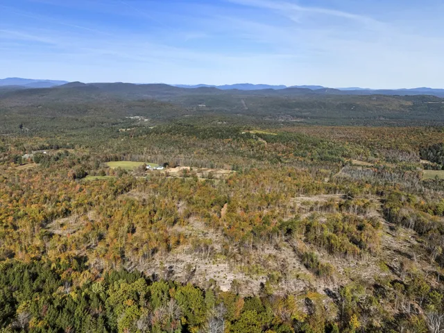 $375,000 | 1 Beech Hill Road, Waterford, ME 04088