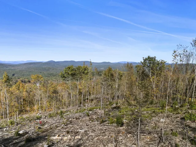 $375,000 | 1 Beech Hill Road, Waterford, ME 04088