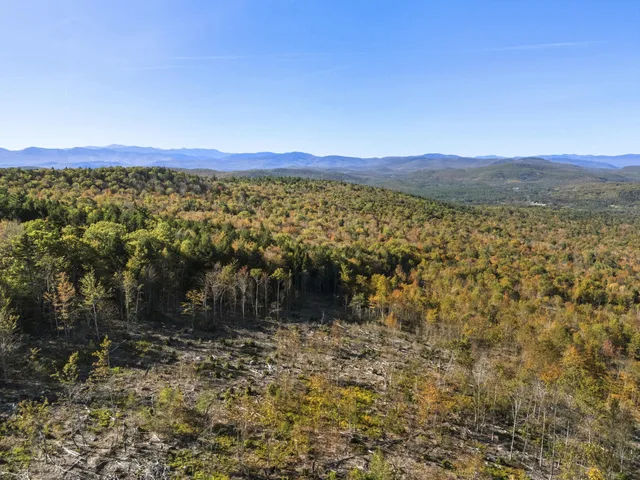 $375,000 | 1 Beech Hill Road, Waterford, ME 04088