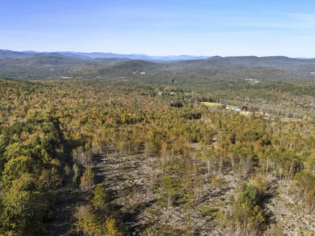 $375,000 | 1 Beech Hill Road, Waterford, ME 04088