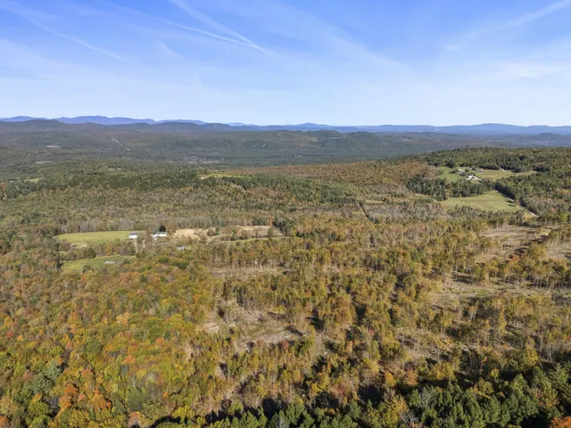 $375,000 | 1 Beech Hill Road, Waterford, ME 04088