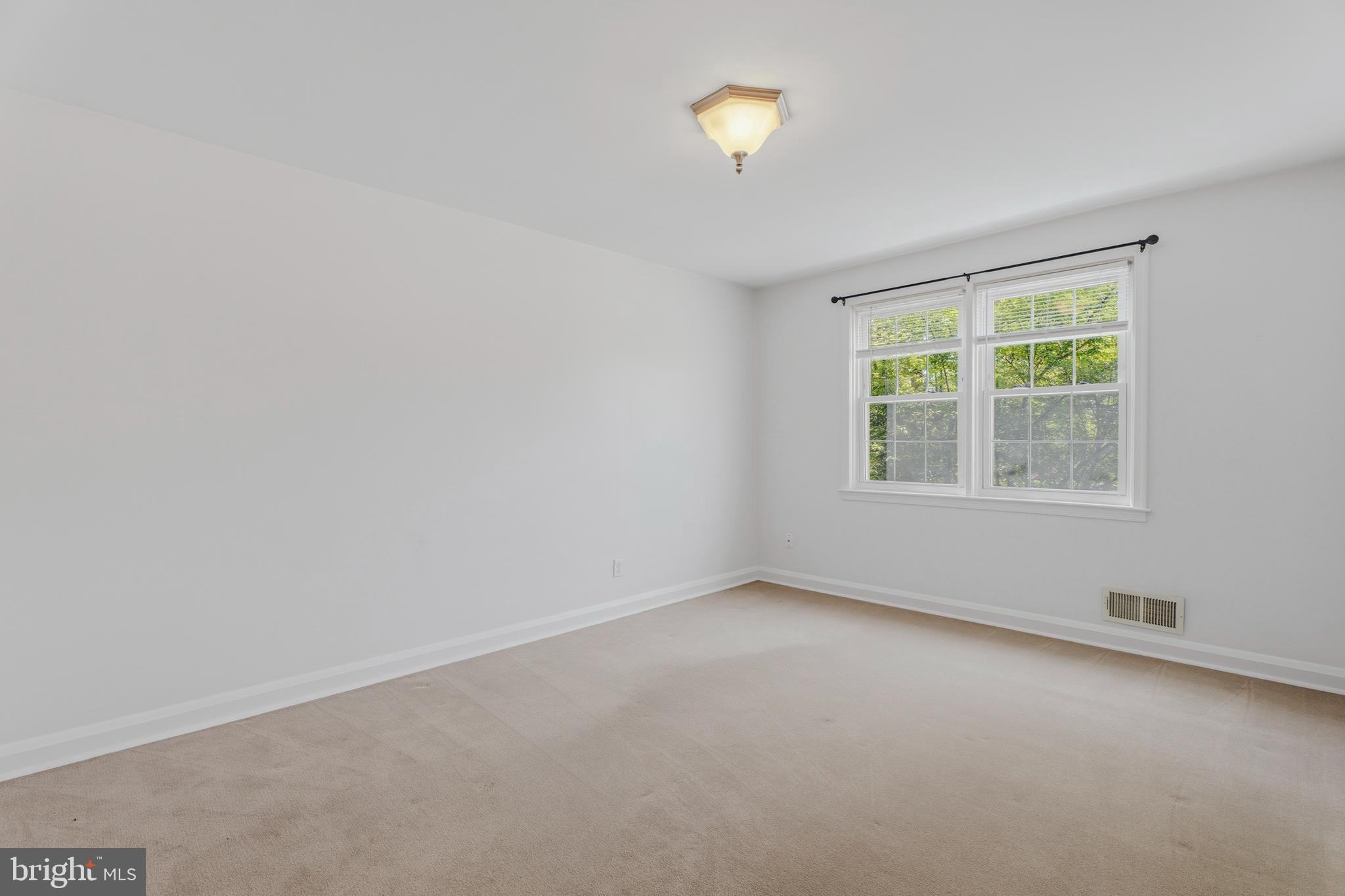7037 Heathfield Road Baltimore, MD 21212 - Photo 31 of 44 Bedroom 3