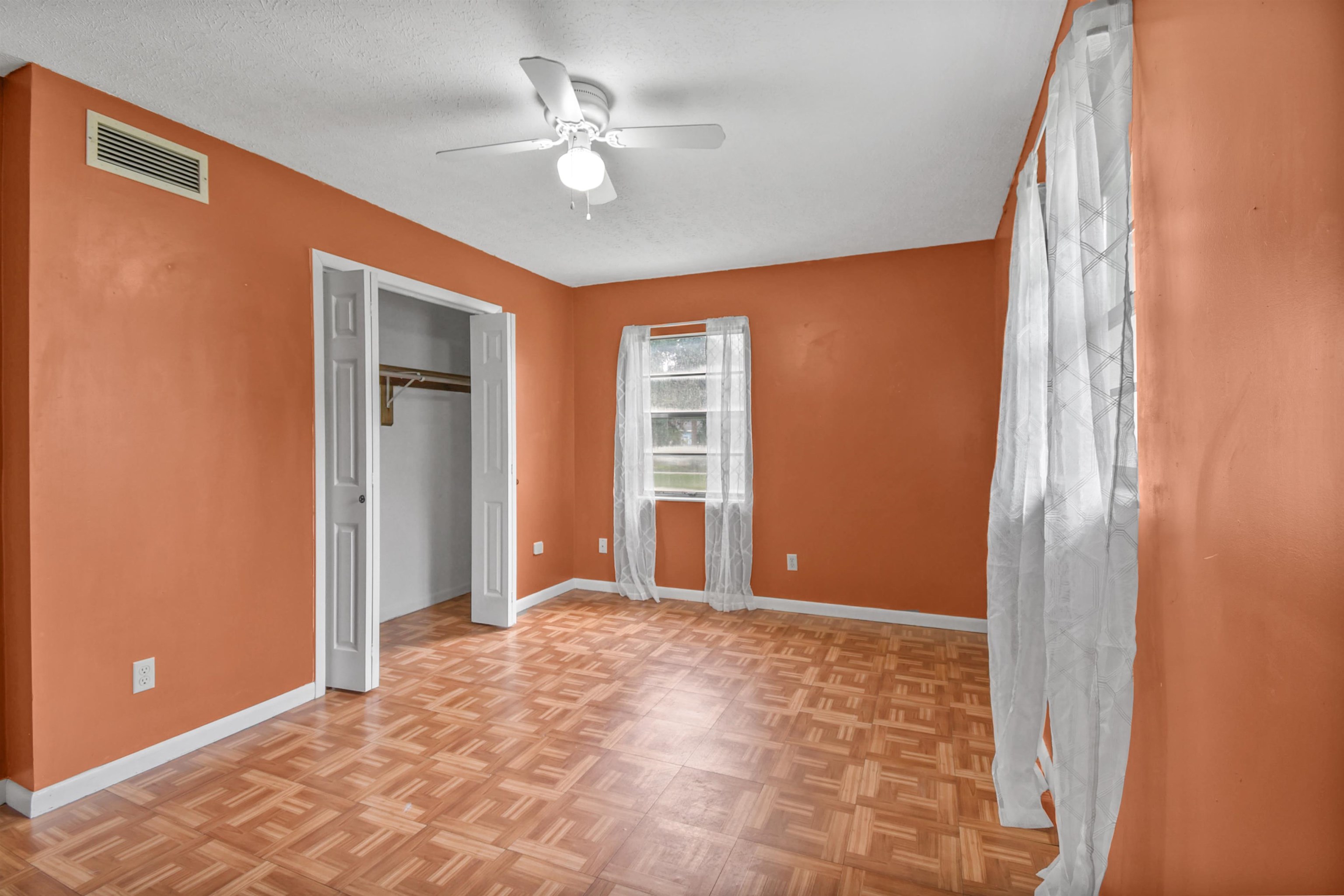 200 Theodore Street St. Augustine, FL 32084 - Photo 15 of 22 a view of an empty room with a window