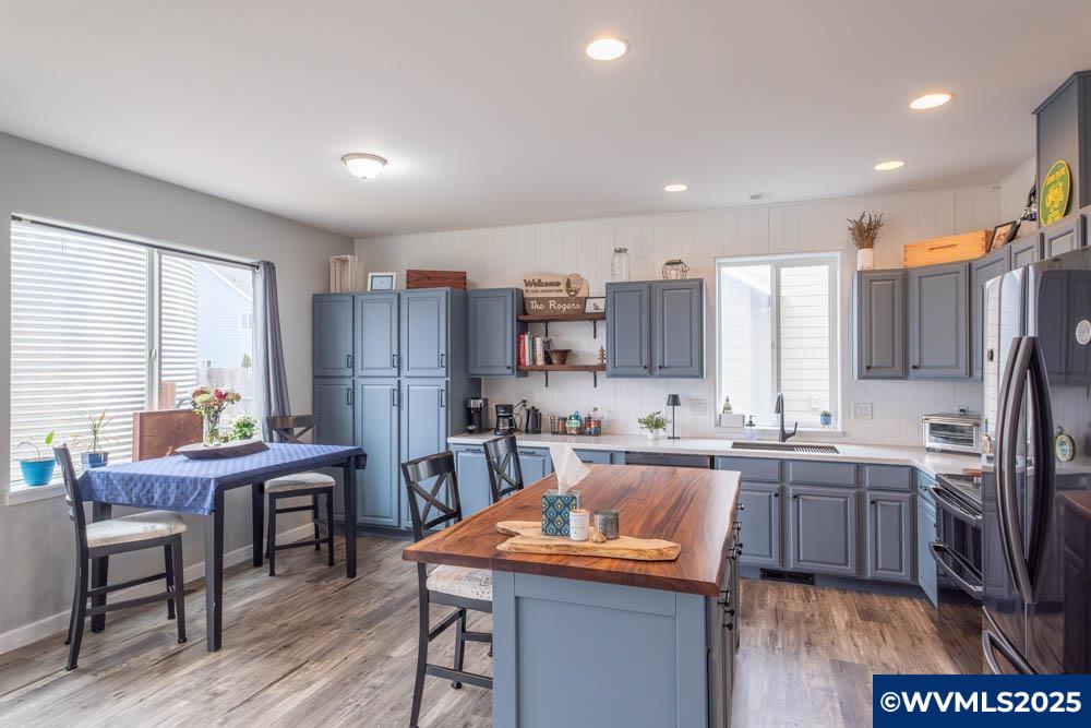 345 Jadon Drive Lebanon, OR 97355 - Photo 15 of 38