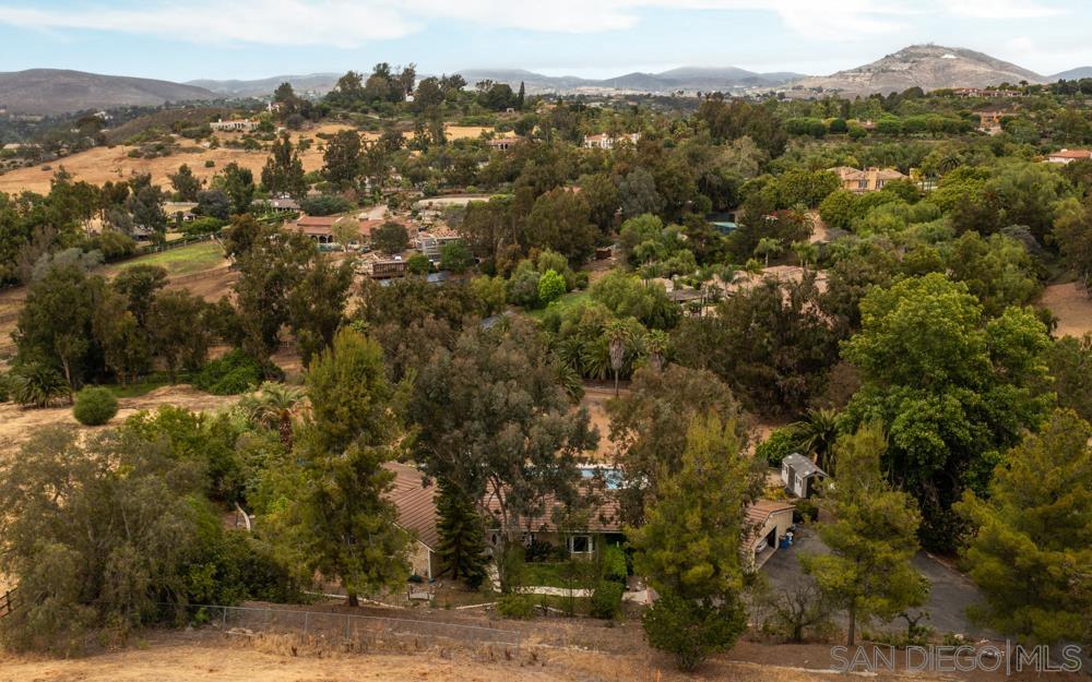 5460 La Crescenta Road Rancho Santa Fe, CA 92067 - Photo 16 of 23