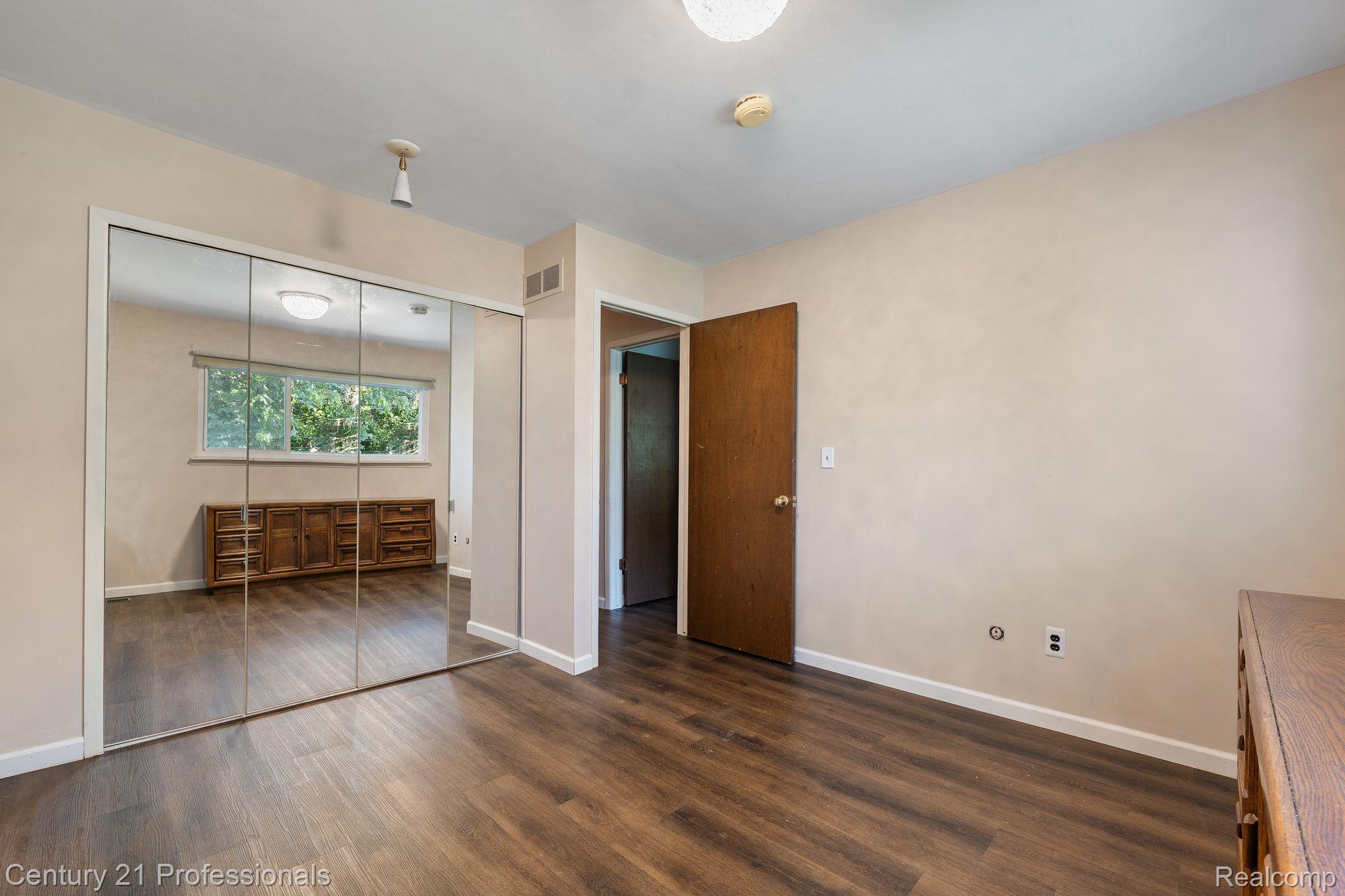 98 Manor Way, Unit 26 Rochester, MI 48309 - Photo 21 of 30 Gallery Image 21