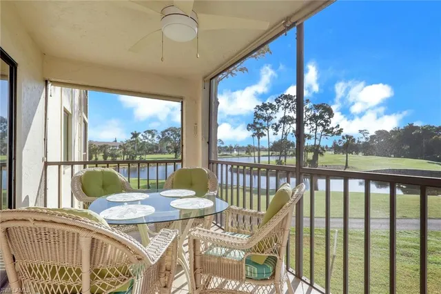 $299,900 | 219 Fox Glen Drive, Unit 1208, Naples, FL 34104