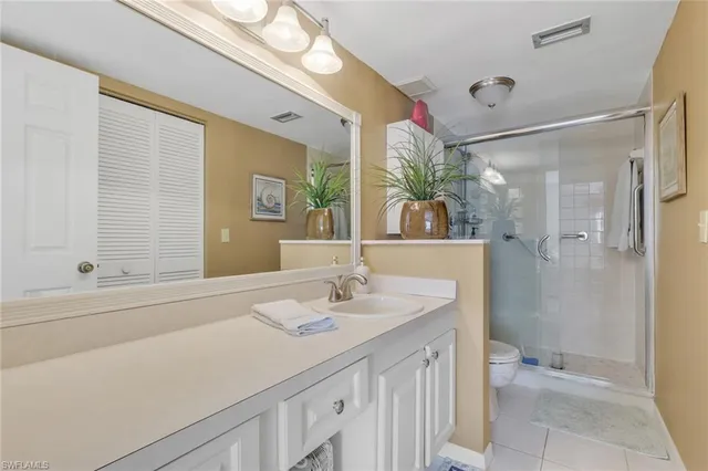 $299,900 | 219 Fox Glen Drive, Unit 1208, Naples, FL 34104