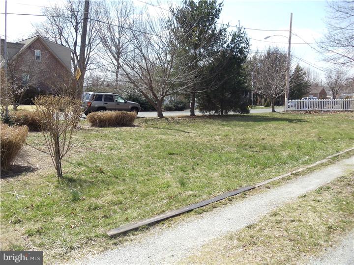 8316 Rising Sun Avenue Philadelphia, PA 19111 - Photo 18 of 22 Gallery Image 18