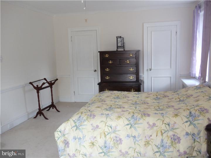8316 Rising Sun Avenue Philadelphia, PA 19111 - Photo 10 of 22 Gallery Image 10