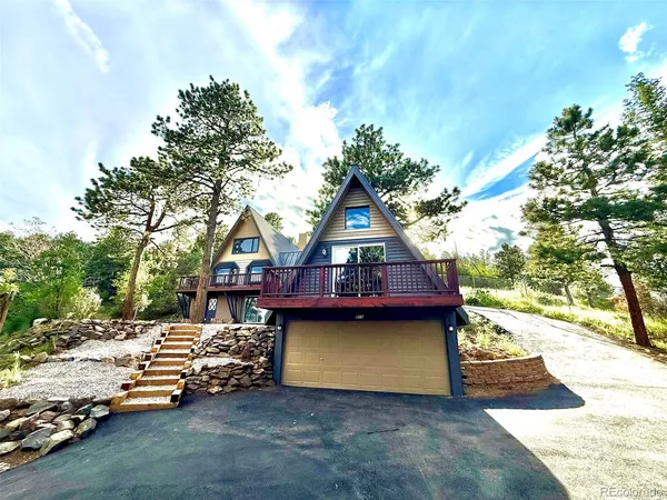 $949,900 | 819 Hyland Drive, Evergreen, CO 80439