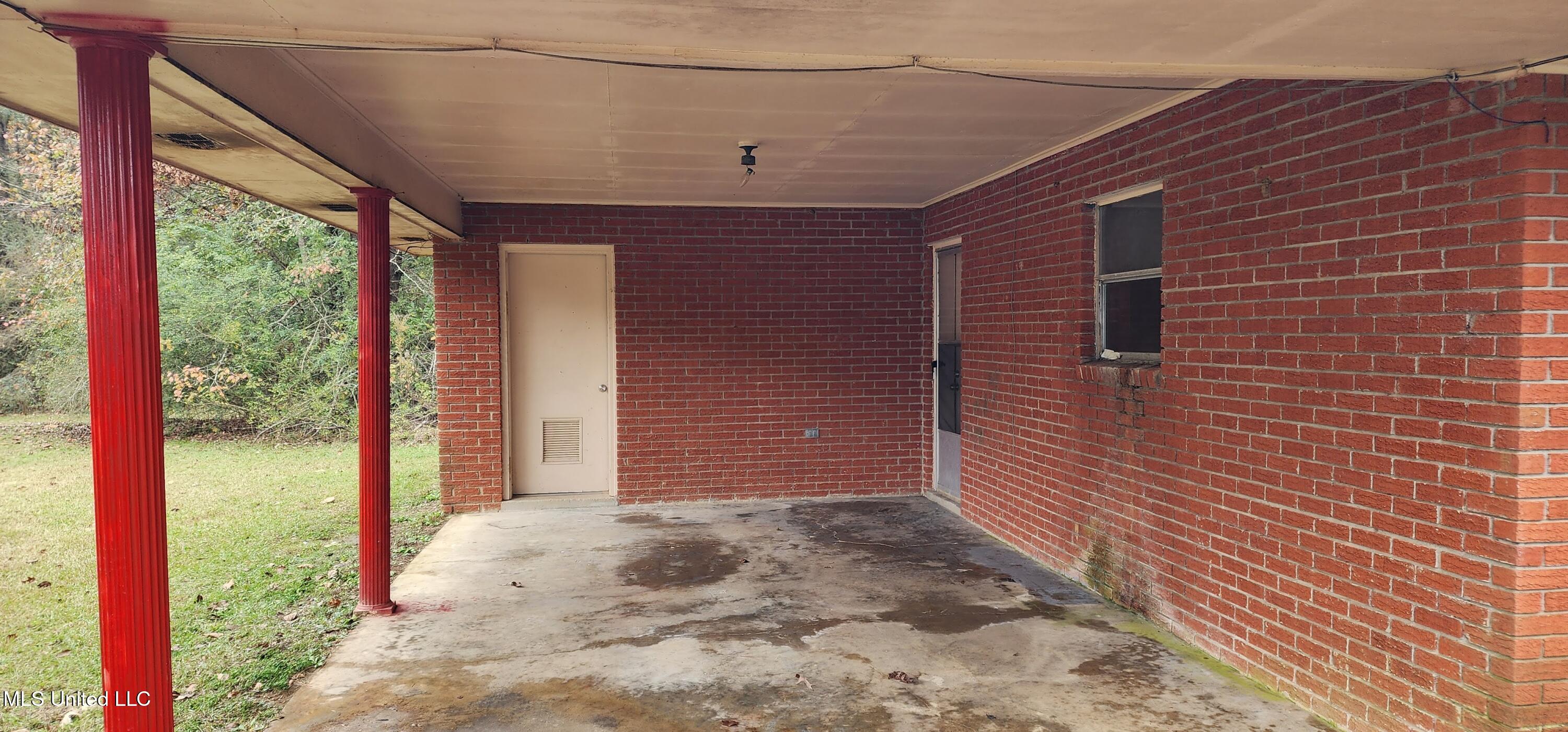 45 Delta Drive Fayette, MS 39069 - Photo 2 of 22 20251212_105501