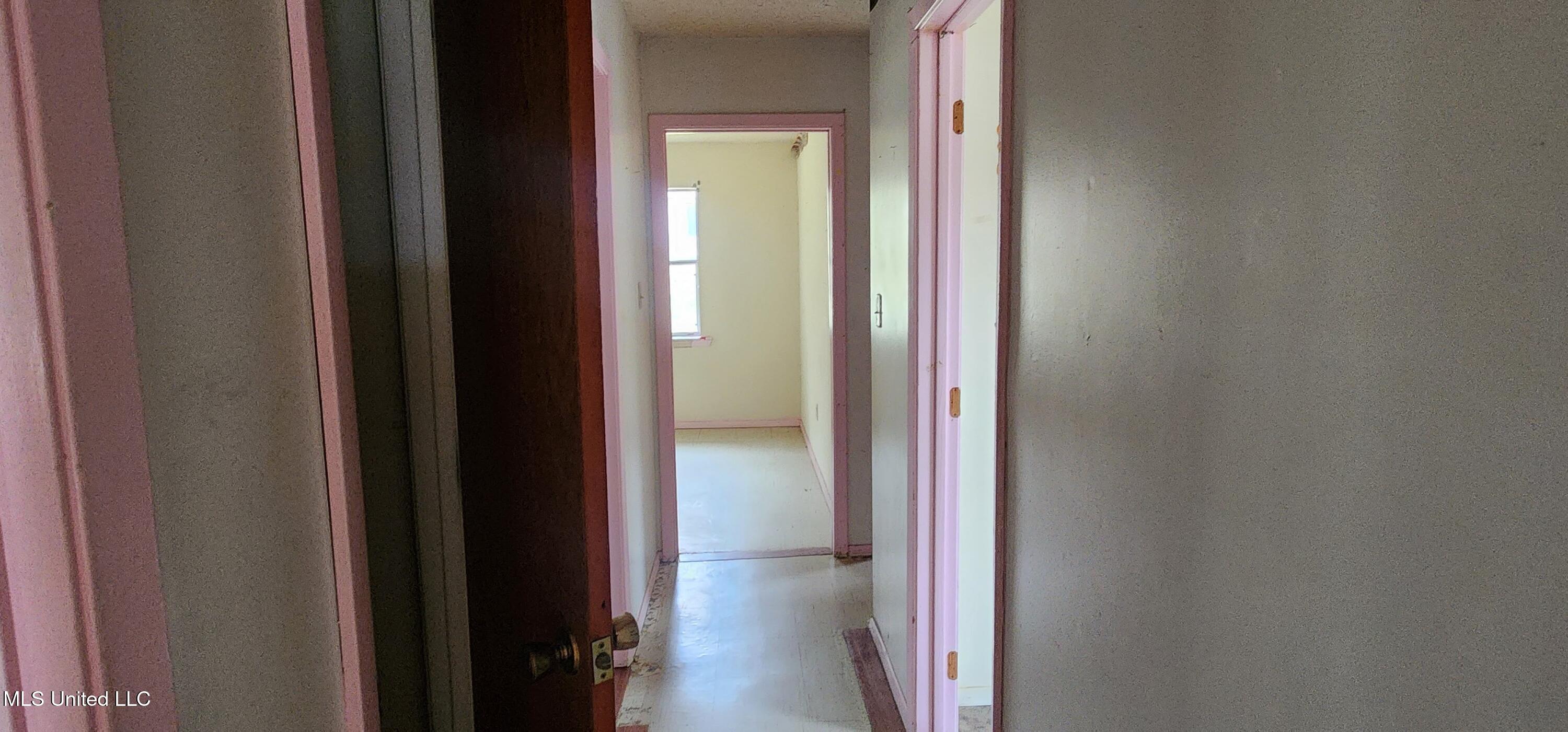 45 Delta Drive Fayette, MS 39069 - Photo 9 of 22 20251212_105656