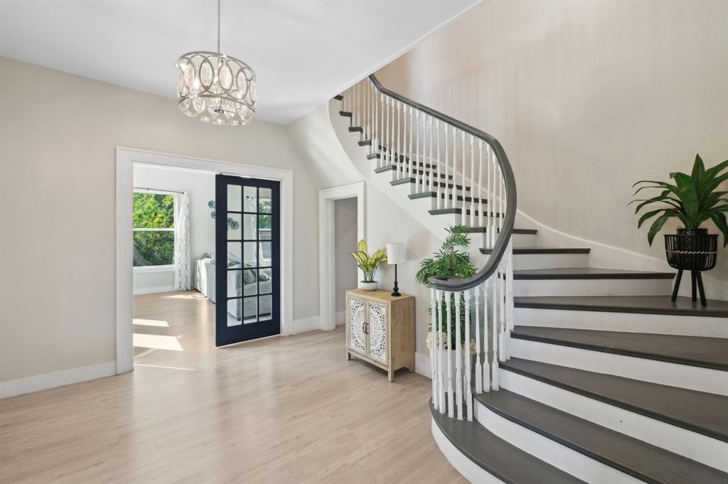 702 Griffith Avenue Terrell, TX 75160 - Photo 5 of 40