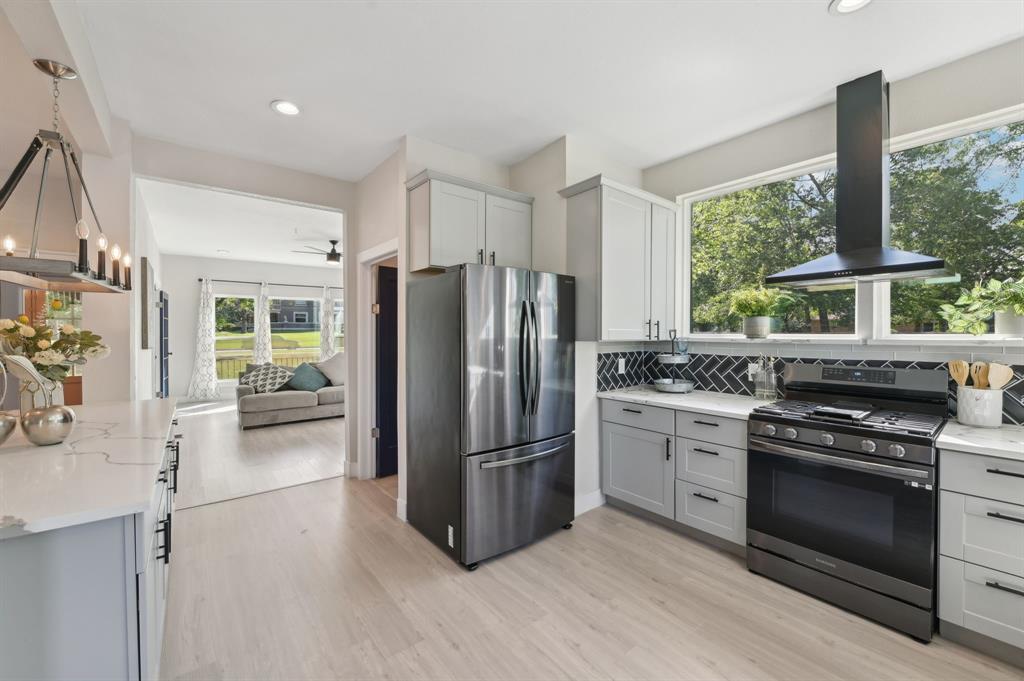 702 Griffith Avenue Terrell, TX 75160 - Photo 8 of 40