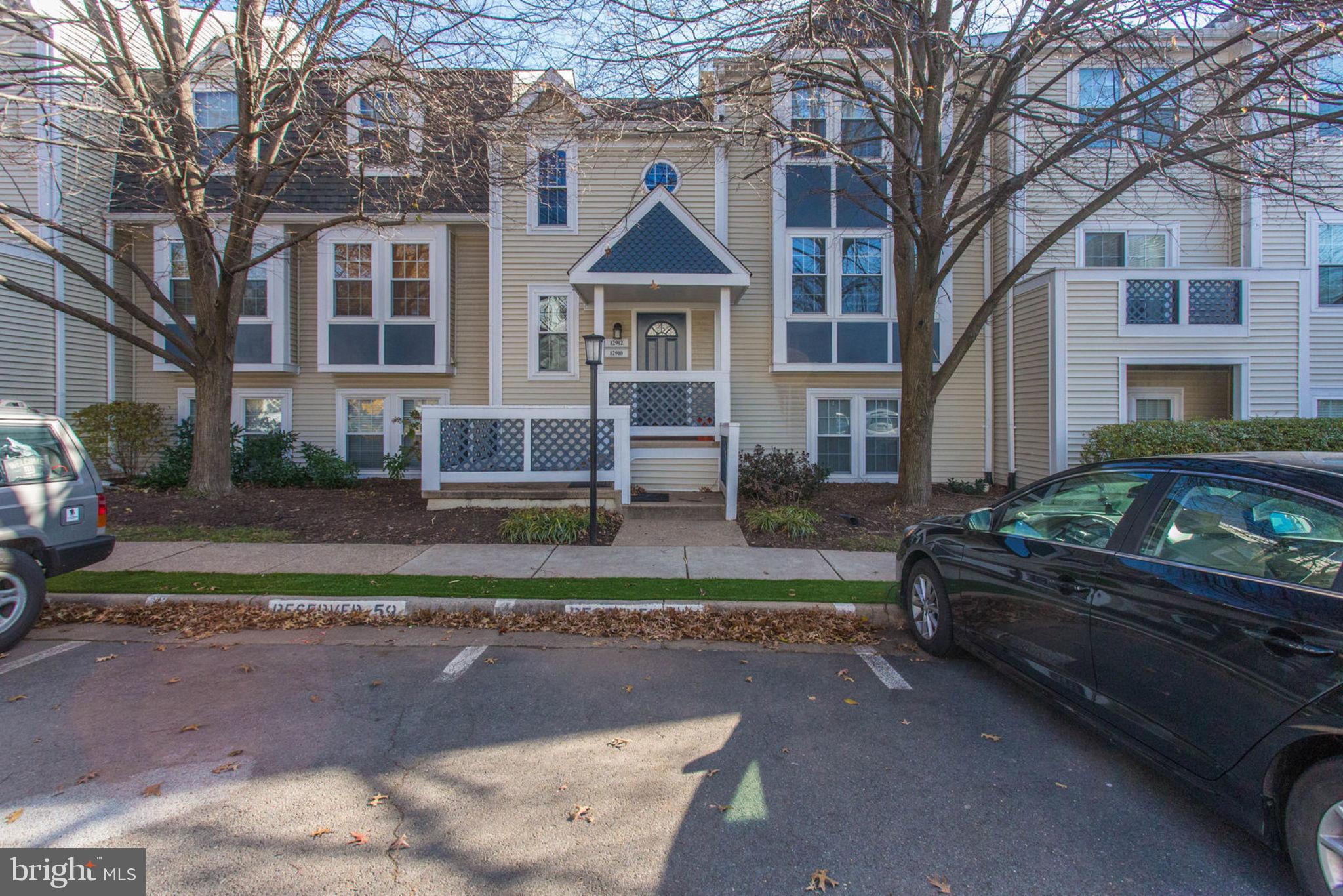 12912 Grays Pointe Road, Unit B Fairfax, VA 22033 - Photo 2 of 30 Gallery Image 2