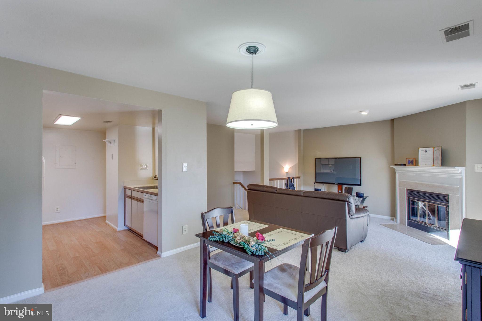 12912 Grays Pointe Road, Unit B Fairfax, VA 22033 - Photo 14 of 30 Gallery Image 14