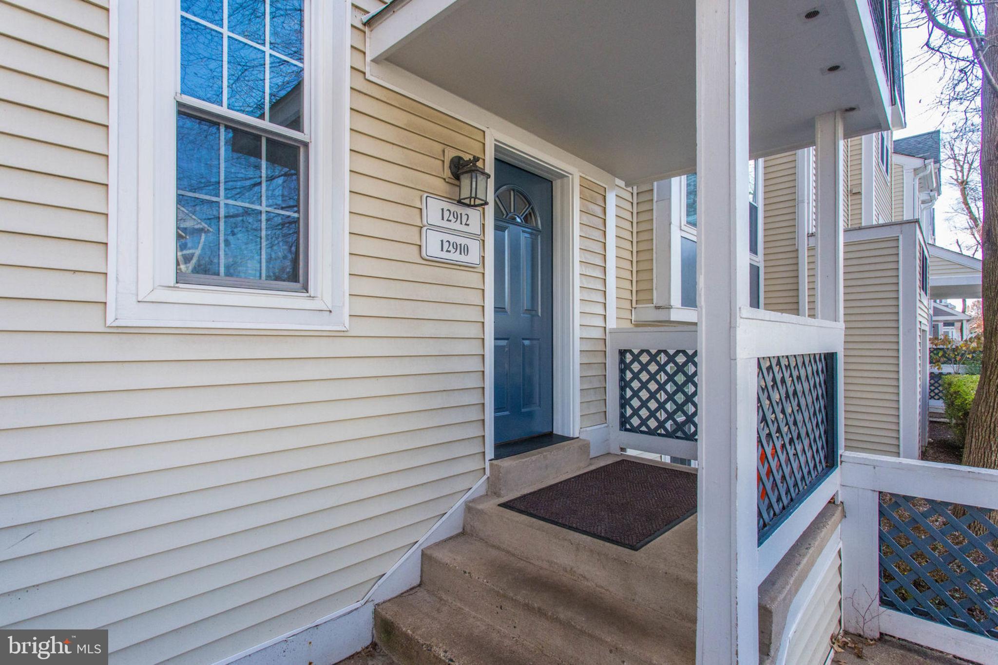 12912 Grays Pointe Road, Unit B Fairfax, VA 22033 - Photo 3 of 30 Gallery Image 3
