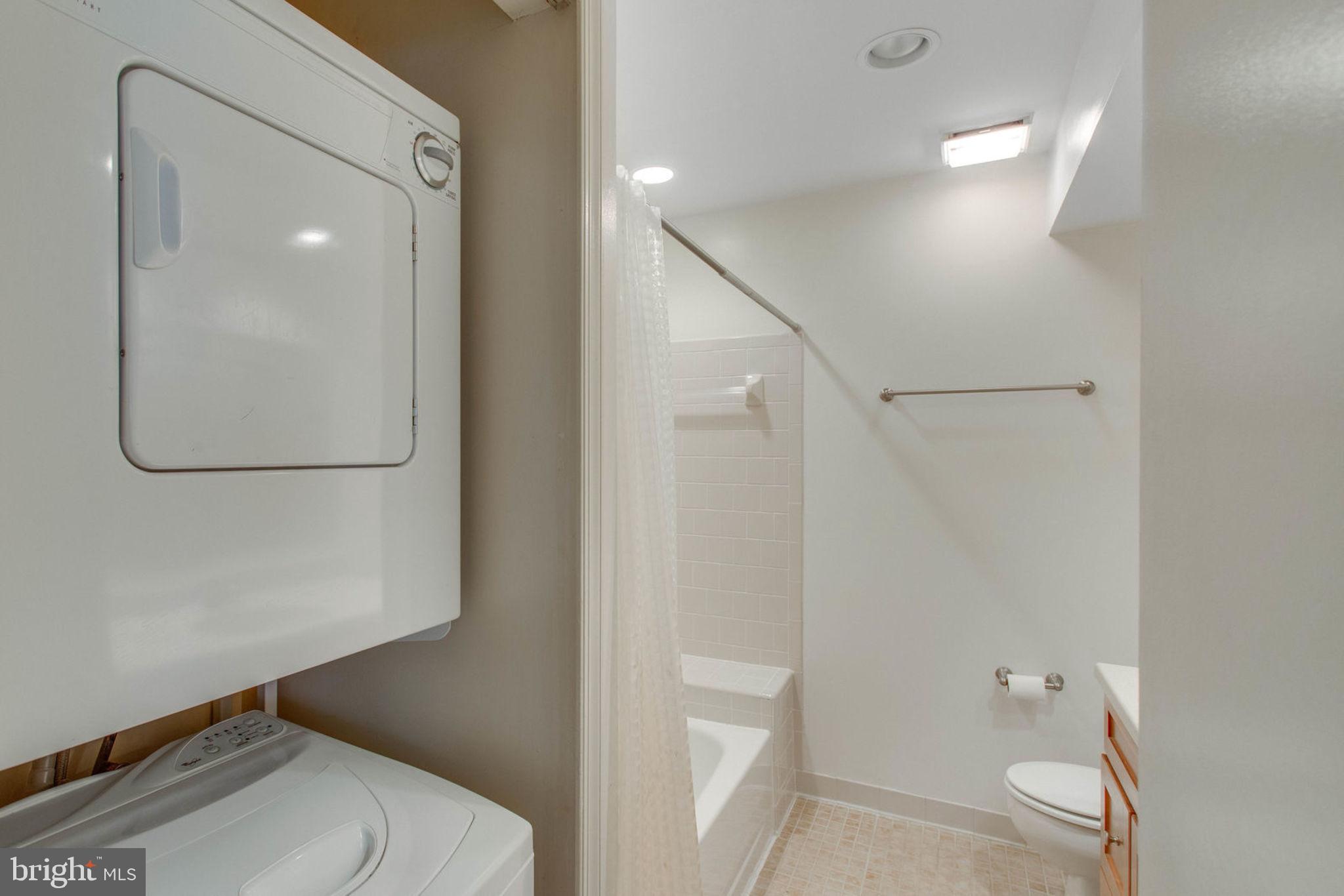 12912 Grays Pointe Road, Unit B Fairfax, VA 22033 - Photo 29 of 30 Gallery Image 29