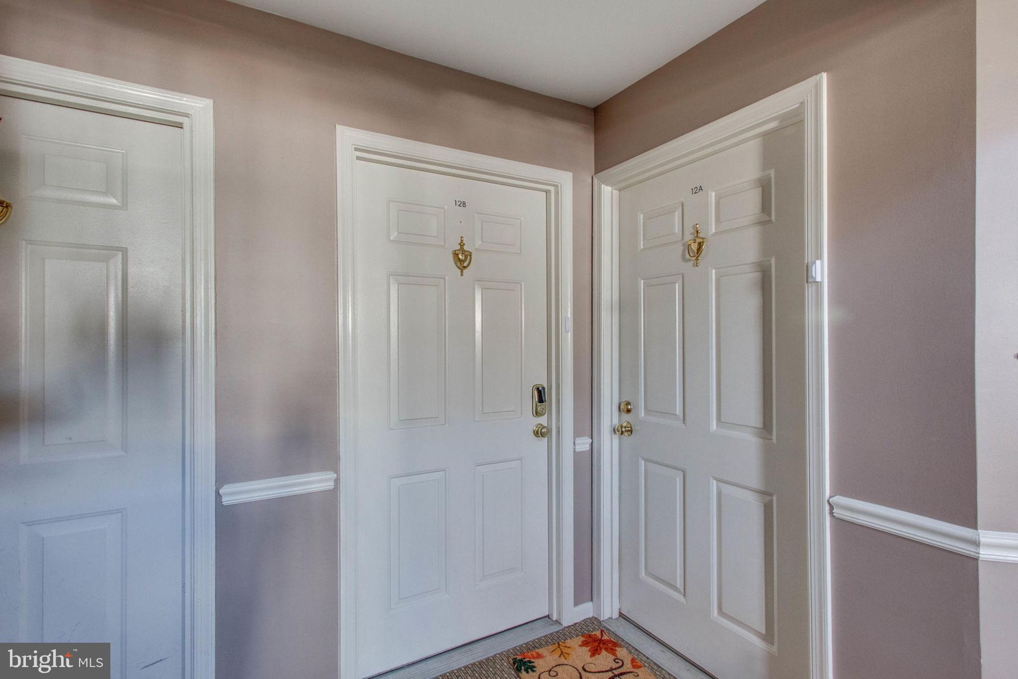 12912 Grays Pointe Road, Unit B Fairfax, VA 22033 - Photo 4 of 30 Gallery Image 4