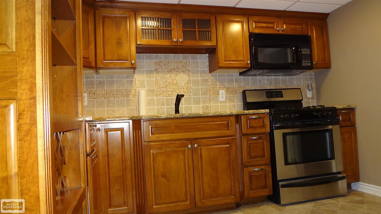 60543 Raintree Washington, MI 48094 - Photo 36 of 45